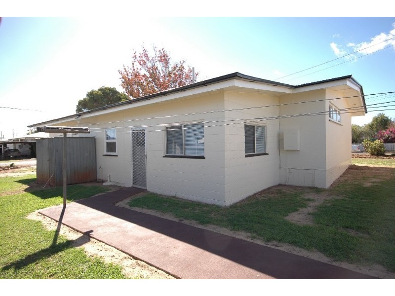 13 Talbot Street, Harristown QLD 4350