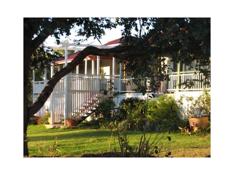 - Hamill Road, Pilton QLD 4361