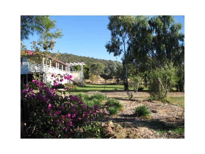 - Hamill Road, Pilton QLD 4361