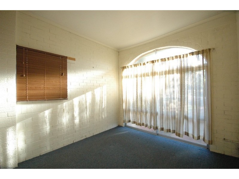 10 Holberton Street, Rockville QLD 4350