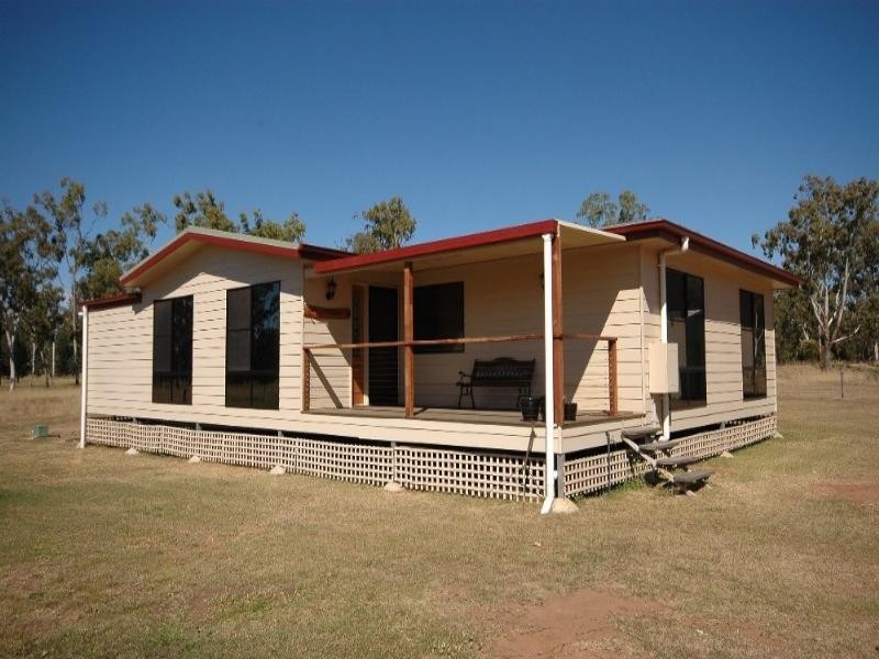 9 Carter Road, Millmerran QLD 4357