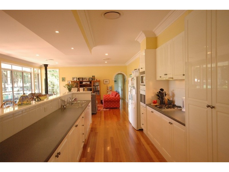 1 Purnawilla Court, Middle Ridge QLD 4350