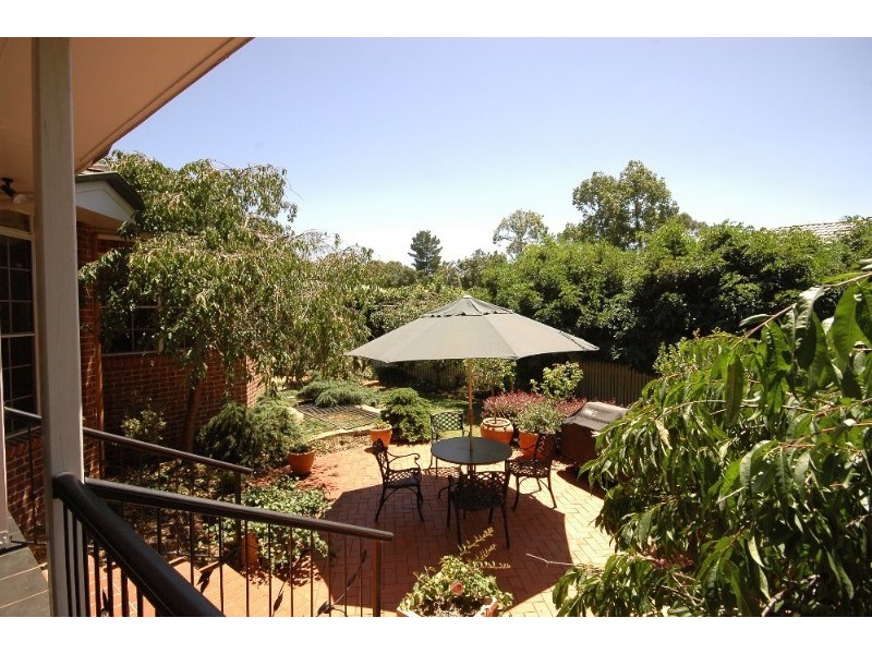 1 Purnawilla Court, Middle Ridge QLD 4350
