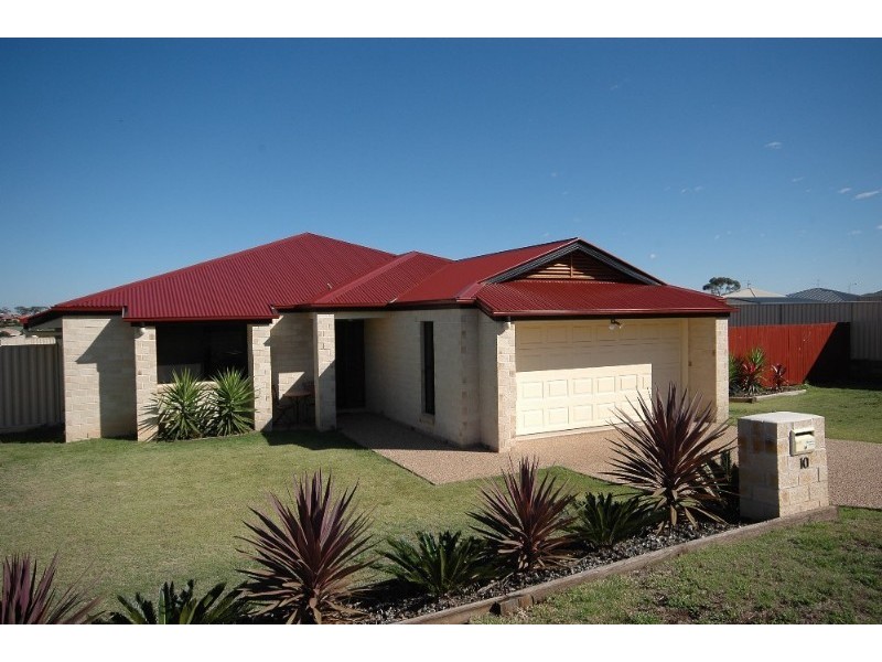10 Schaefer Court, Westbrook QLD 4350