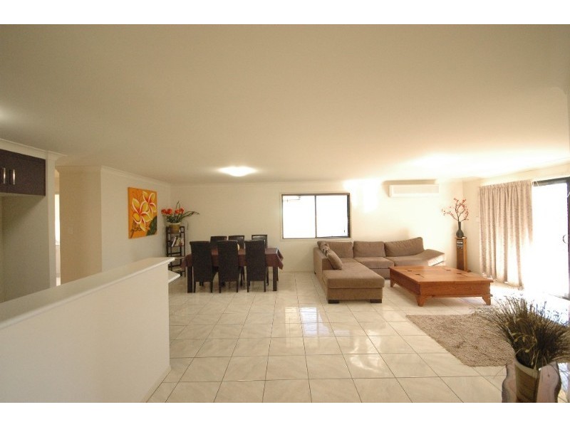 10 Schaefer Court, Westbrook QLD 4350