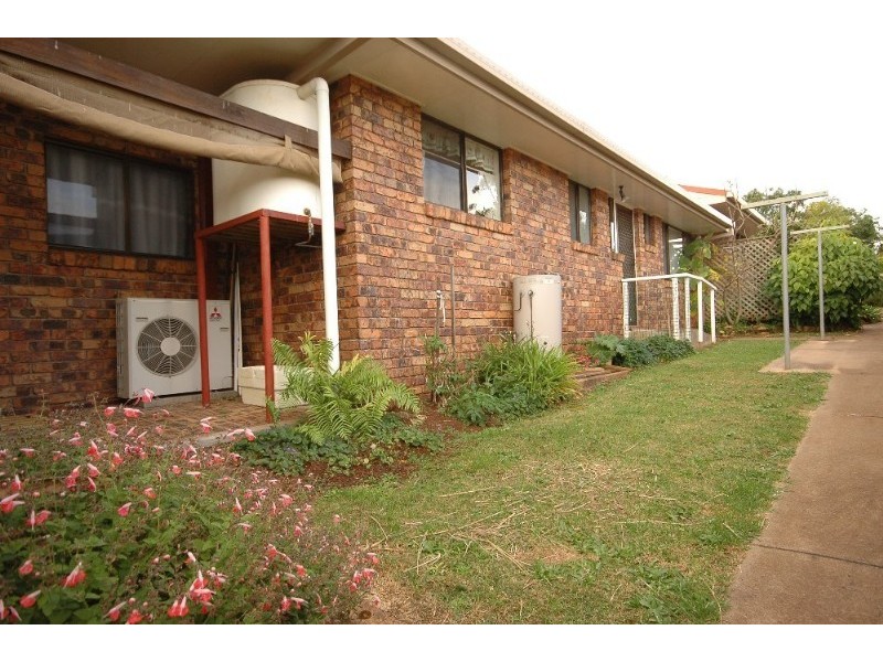 3/18 Mcintyre Street, Centenary Heights QLD 4350