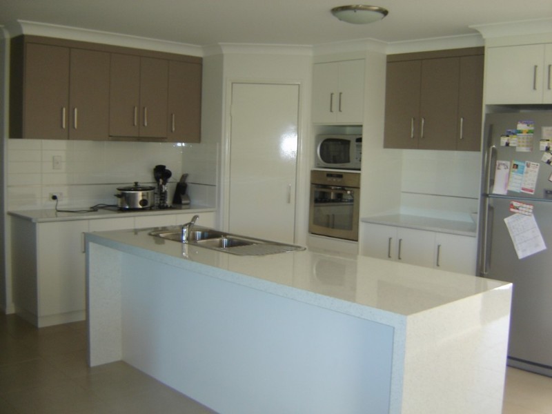 14 Barambah Street, Glenvale QLD 4350