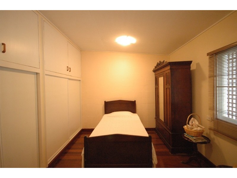 5 Robertson Crescent, Prince Henry Heights QLD 4350