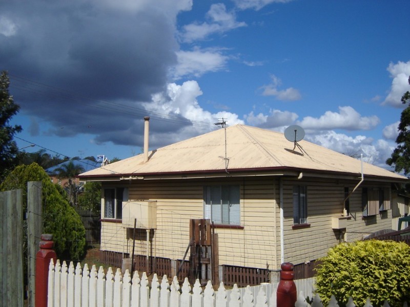 2 Coonan Street, Harlaxton QLD 4350