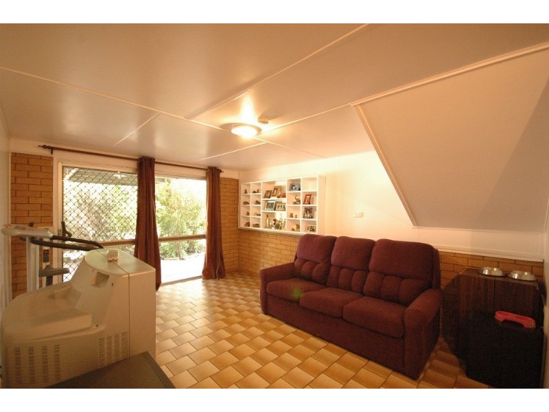 62 Hursley Road, Newtown QLD 4350