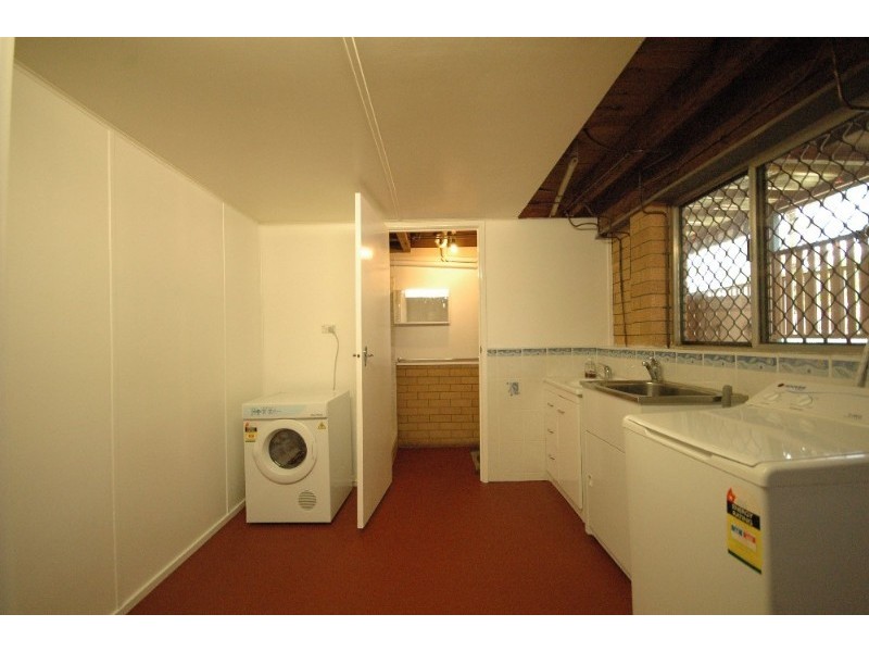 62 Hursley Road, Newtown QLD 4350