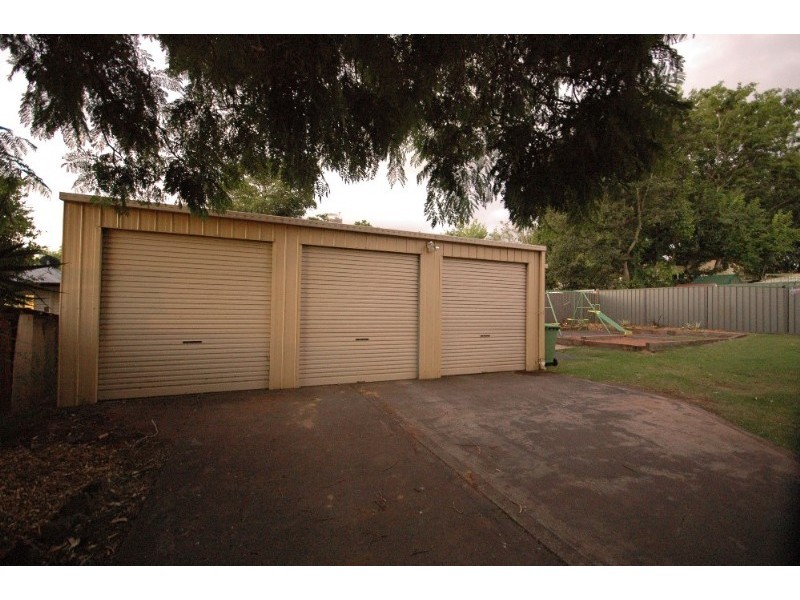 7 Belgium Street, South Toowoomba QLD 4350