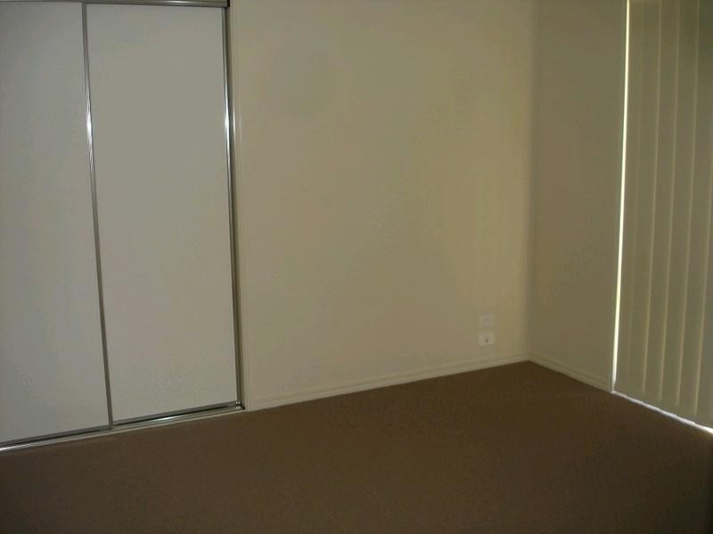 27 Willowburn Drive, Rockville QLD 4350