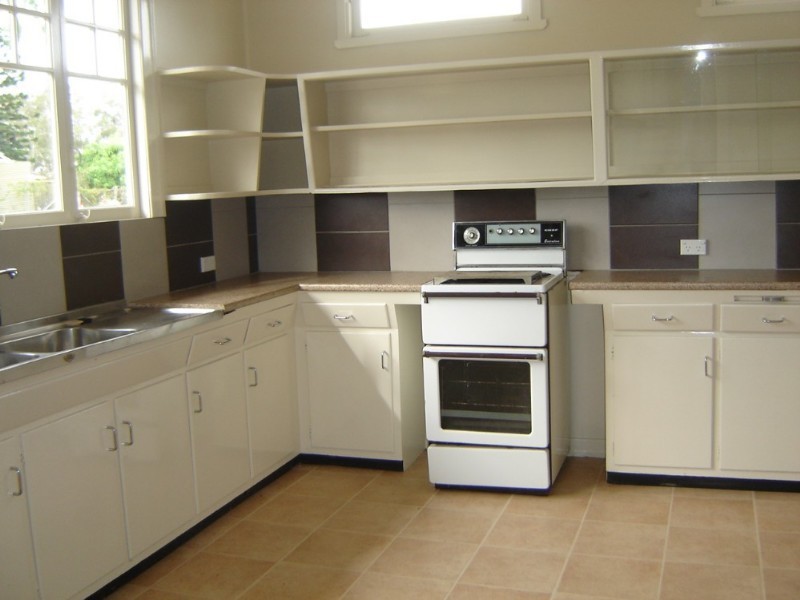 10 Norman Street, Cordalba QLD 4660