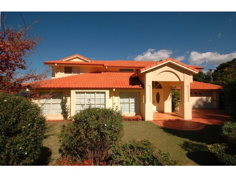 12 Fletcher Street, East Toowoomba QLD 4350