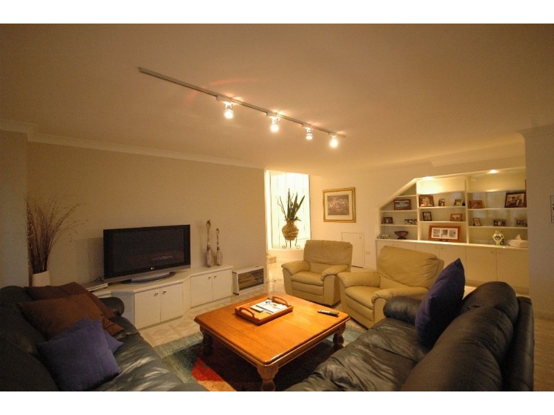 12 Fletcher Street, East Toowoomba QLD 4350