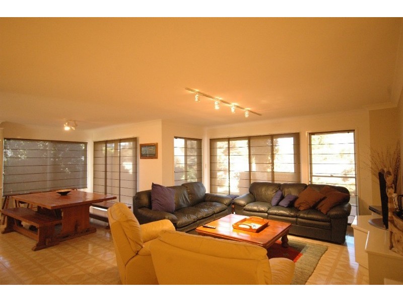 12 Fletcher Street, East Toowoomba QLD 4350