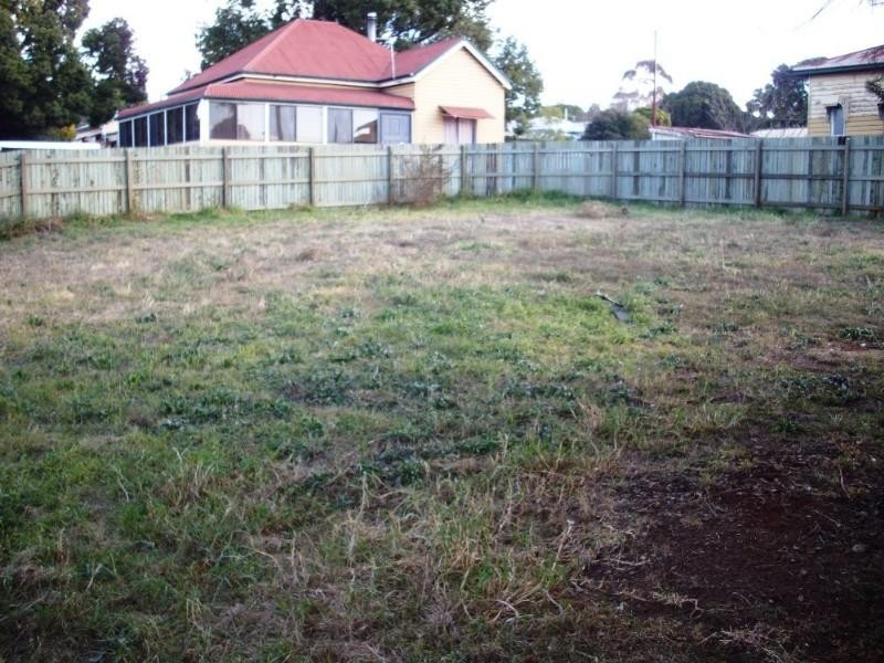 162 Jellicoe Street, Newtown QLD 4350