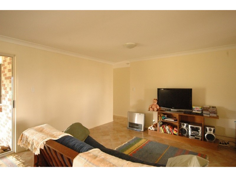 8 Andrews Court, Hodgson Vale QLD 4352