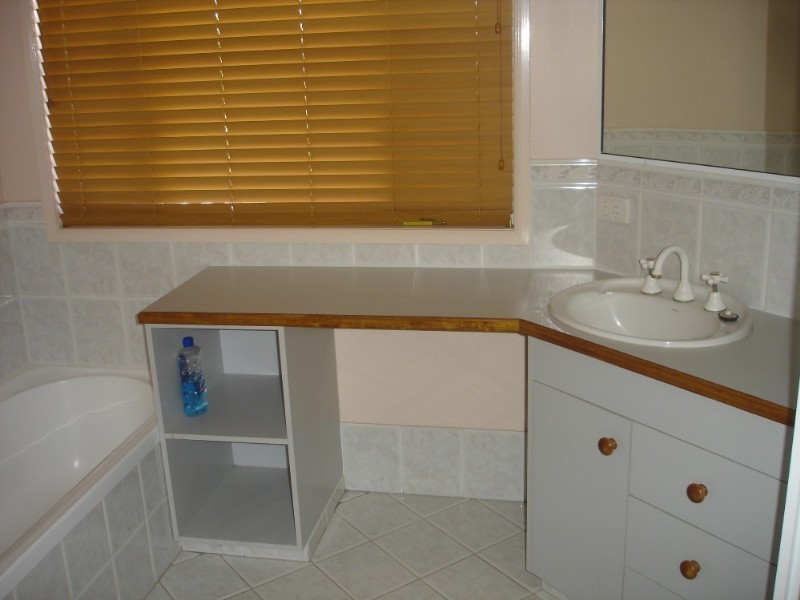 32 Jull Drive, Kearneys Spring QLD 4350