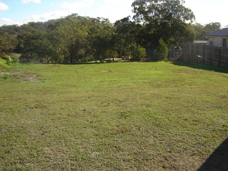 11 Cinnamon Drive, Glenvale QLD 4350