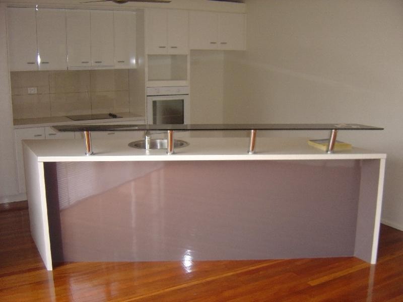 5 Garvey Street, Mount Lofty QLD 4350