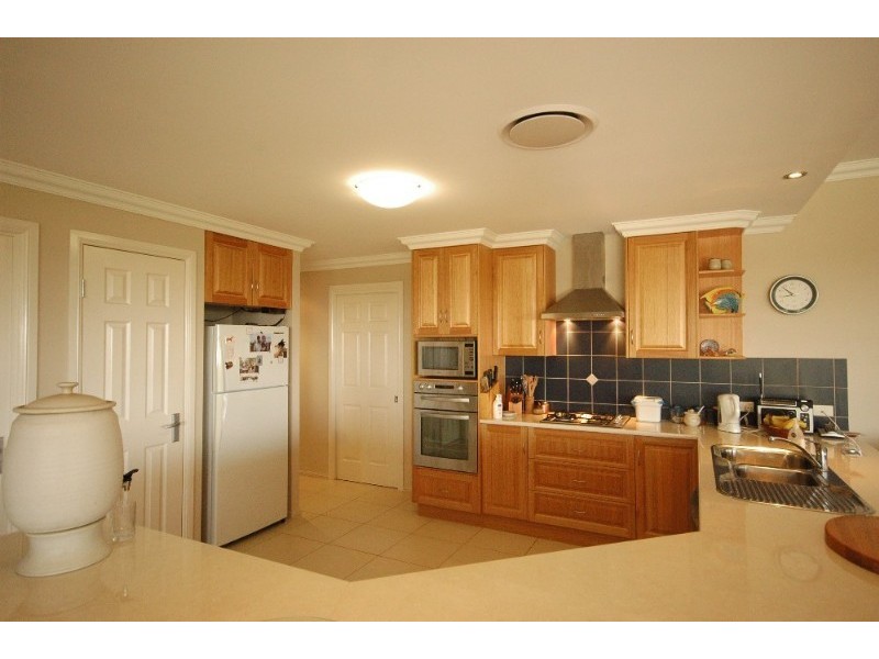 331 Hell Hole Creek Road, Preston QLD 4352