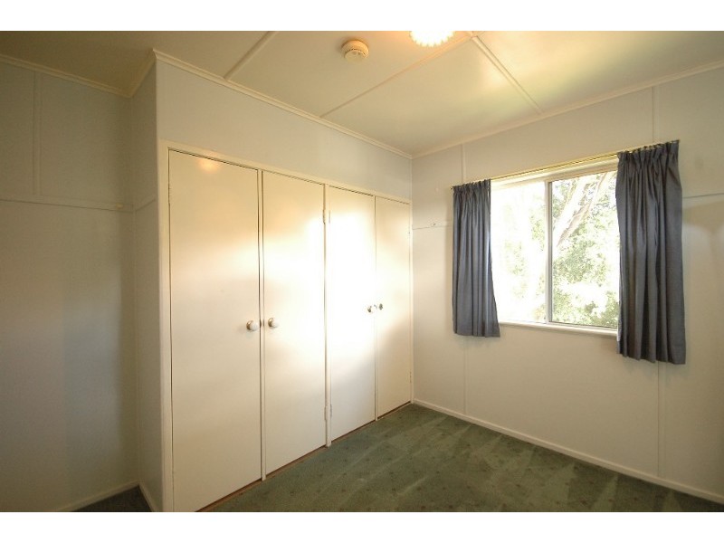 203 Alderley Street, Centenary Heights QLD 4350