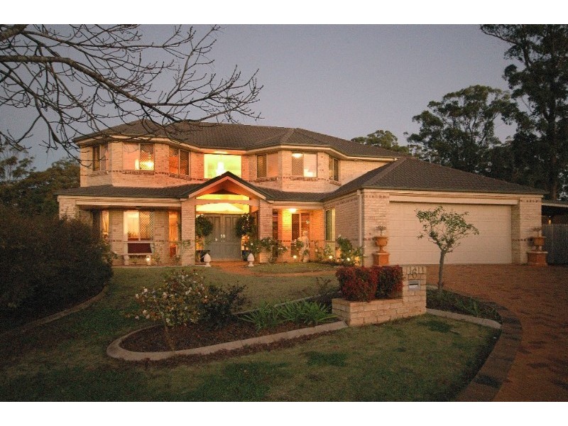 6 Woodlands Close, Middle Ridge QLD 4350