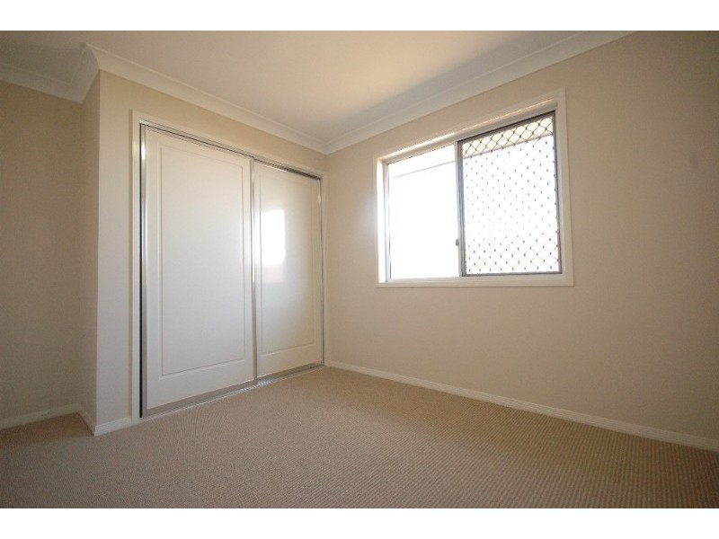 3 Krefter Crescent, Highfields QLD 4352