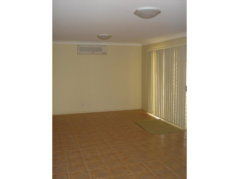 7 Winning Street, Glenvale QLD 4350