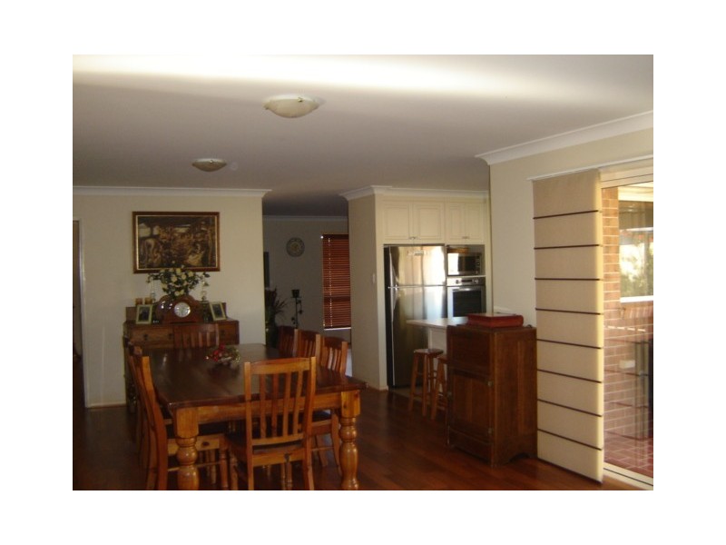 5 Nioka Drive, Highfields QLD 4352