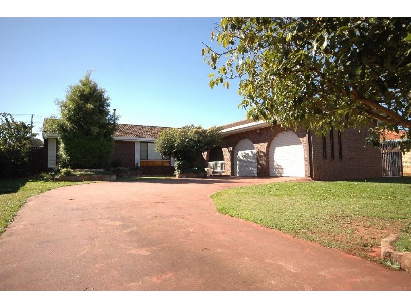 57 Router Street, Wilsonton QLD 4350