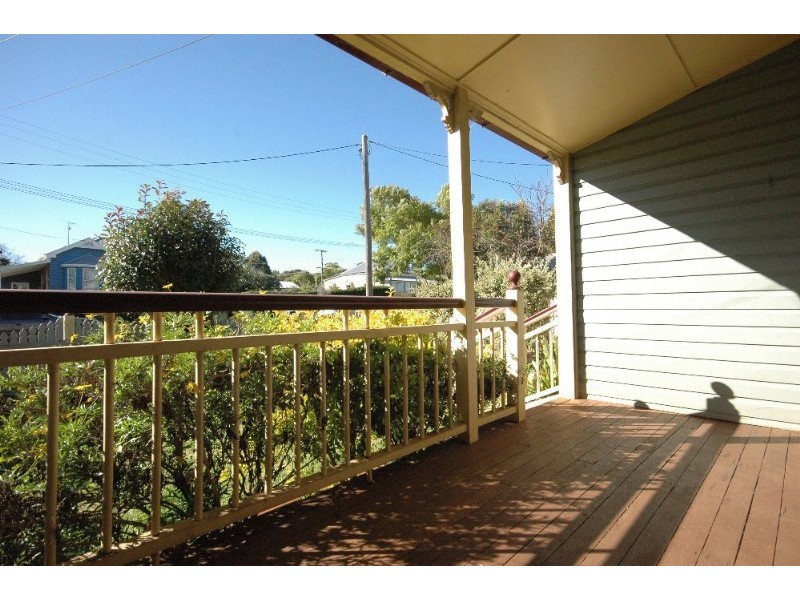 18 Lilley Street, East Toowoomba QLD 4350