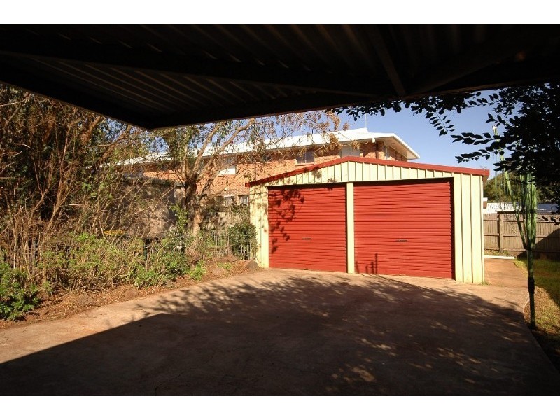 18 Lilley Street, East Toowoomba QLD 4350