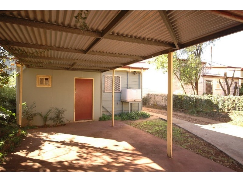 18 Lilley Street, East Toowoomba QLD 4350