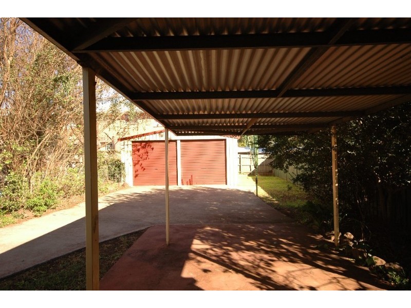 18 Lilley Street, East Toowoomba QLD 4350