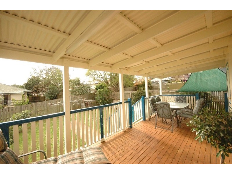 39 Gleeson Crescent, Harlaxton QLD 4350