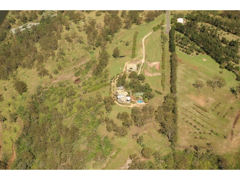 21 Bradys Road, Highfields QLD 4352