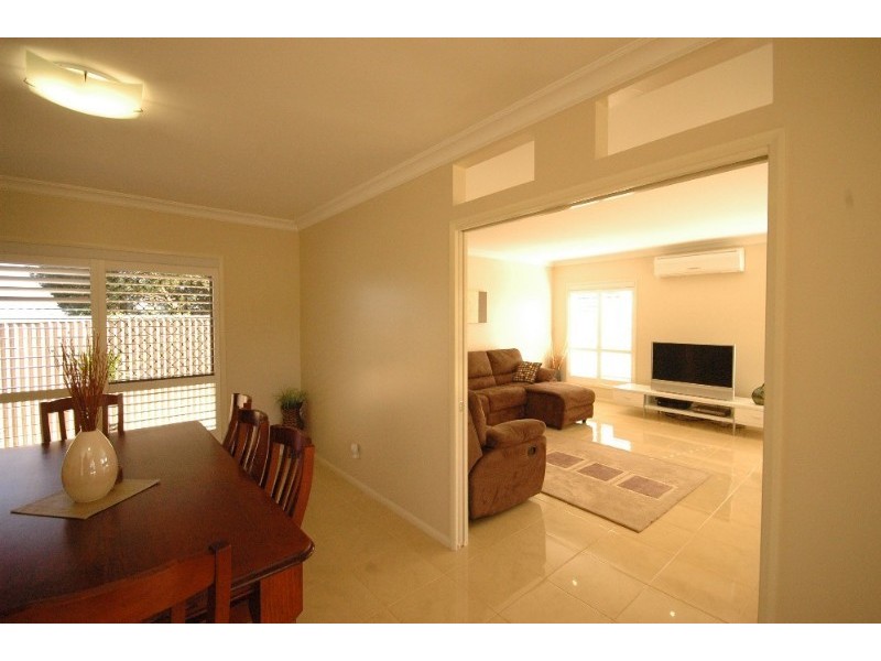 6 Page Court, Kearneys Spring QLD 4350