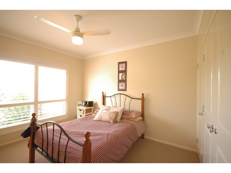 6 Page Court, Kearneys Spring QLD 4350