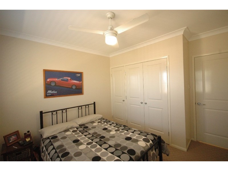 6 Page Court, Kearneys Spring QLD 4350