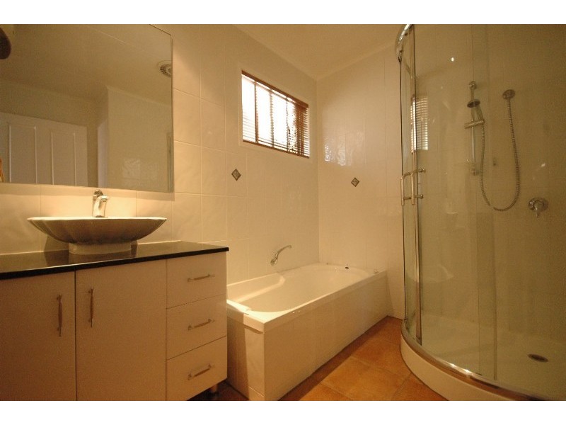 269 Mackenzie Street, Centenary Heights QLD 4350