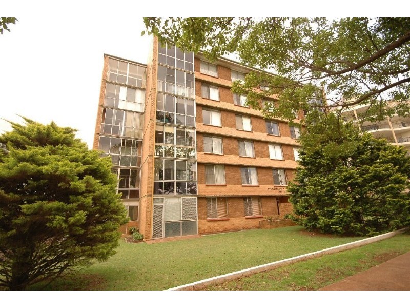 15/33 Tourist Road, East Toowoomba QLD 4350