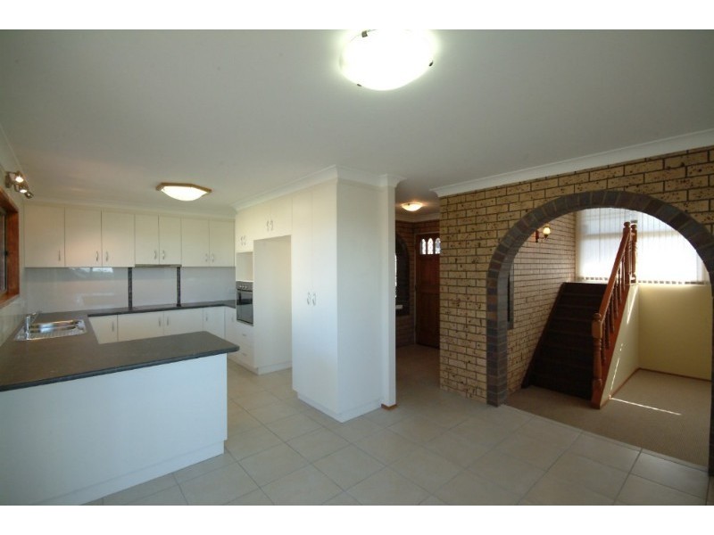 20 Jason Street, Wilsonton QLD 4350