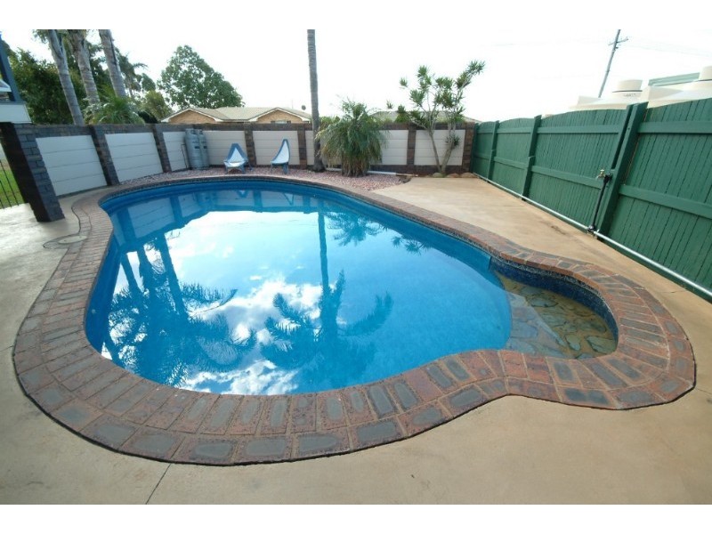 20 Jason Street, Wilsonton QLD 4350