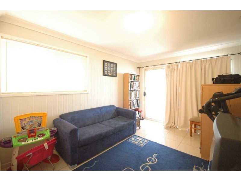 101 Hursley Road, Glenvale QLD 4350