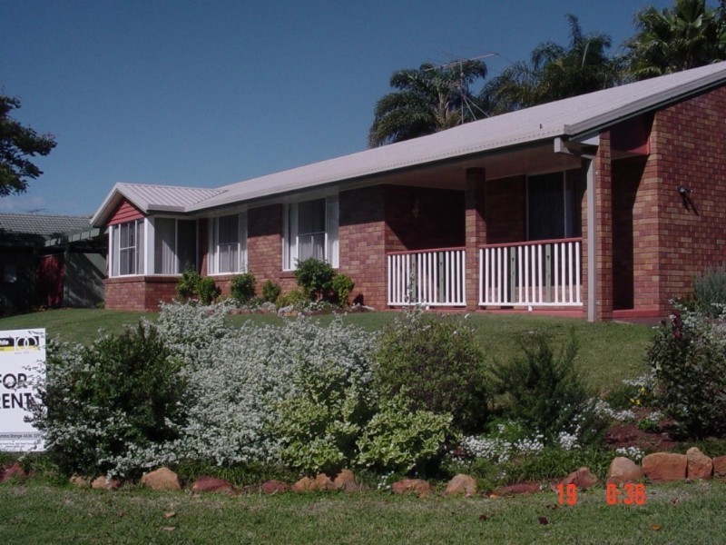 2 Marguerita Court, Centenary Heights QLD 4350