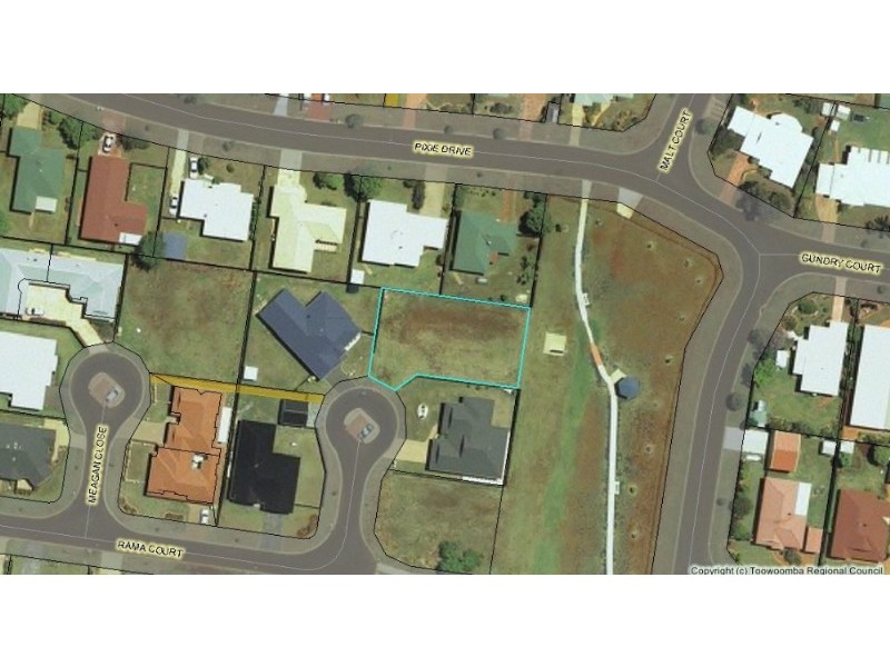 2 Rama Court, Kearneys Spring QLD 4350