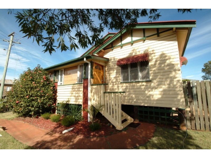 264 Bridge Street, Newtown QLD 4350